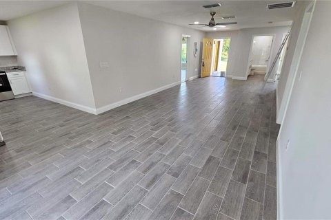Appartement à louer à Dundee, Floride: 3 chambres, 157.38 m2 № 2226779 - photo 4