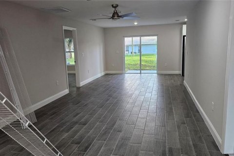 Appartement à louer à Dundee, Floride: 3 chambres, 157.38 m2 № 2226779 - photo 3
