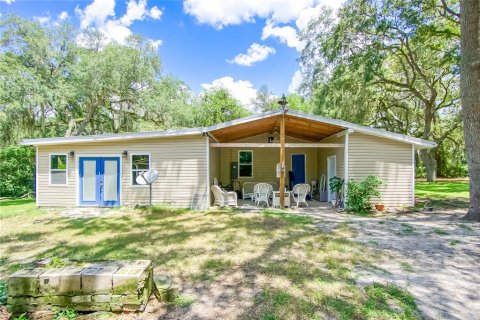House in Keystone Heights, Florida 2 bedrooms, 85.84 sq.m. № 1894209 - photo 19