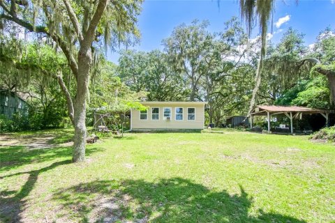 House in Keystone Heights, Florida 2 bedrooms, 85.84 sq.m. № 1894209 - photo 25