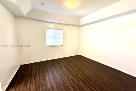 Adosado en alquiler en Homestead, Florida, 4 dormitorios, 140.19 m2 № 1695473 - foto 8