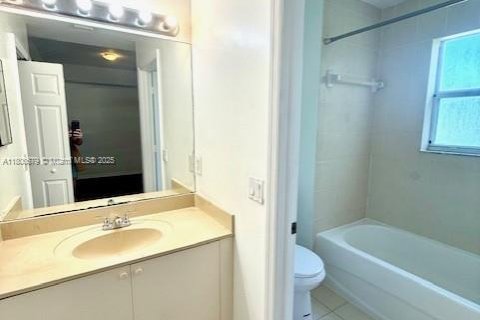 Adosado en alquiler en Homestead, Florida, 4 dormitorios, 140.19 m2 № 1695473 - foto 10