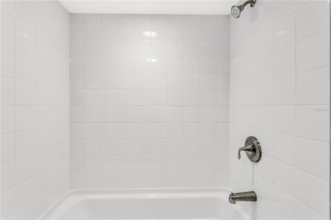 Condominio en venta en Treasure Island, Florida, 2 dormitorios, 121.52 m2 № 2226925 - foto 13