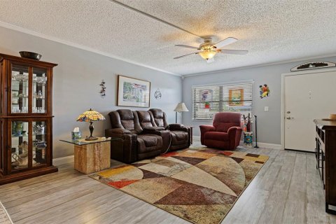 Copropriété à vendre à Saint Petersburg, Floride: 2 chambres, 95.22 m2 № 2110158 - photo 5