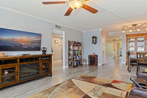 Copropriété à vendre à Saint Petersburg, Floride: 2 chambres, 95.22 m2 № 2110158 - photo 4
