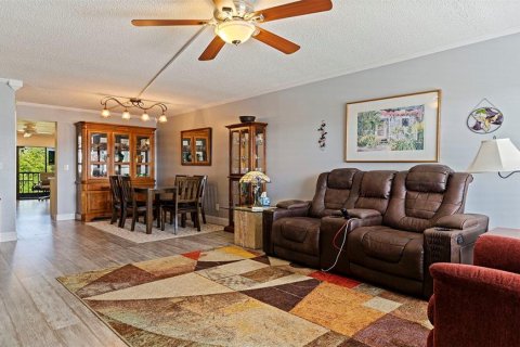 Copropriété à vendre à Saint Petersburg, Floride: 2 chambres, 95.22 m2 № 2110158 - photo 3