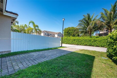 Touwnhouse à vendre à Homestead, Floride: 3 chambres, 171.87 m2 № 2070942 - photo 23