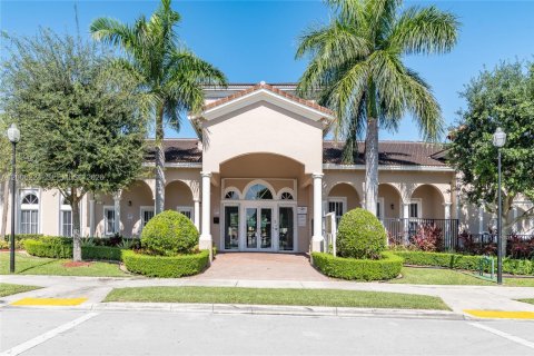 Touwnhouse à vendre à Homestead, Floride: 3 chambres, 171.87 m2 № 2070942 - photo 24