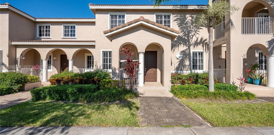 Touwnhouse à Homestead, Floride 3 chambres, 171.87 m2 № 2070942