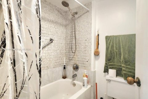 Купить кондоминиум в Санни-Айлс-Бич, Флорида 1 спальня, 100.43м2, № 2025091 - фото 21