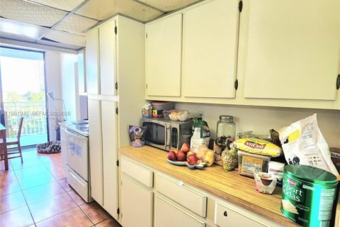 Купить кондоминиум в Санни-Айлс-Бич, Флорида 1 спальня, 100.43м2, № 2025091 - фото 16