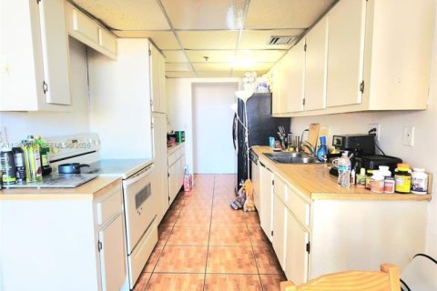 Купить кондоминиум в Санни-Айлс-Бич, Флорида 1 спальня, 100.43м2, № 2025091 - фото 19