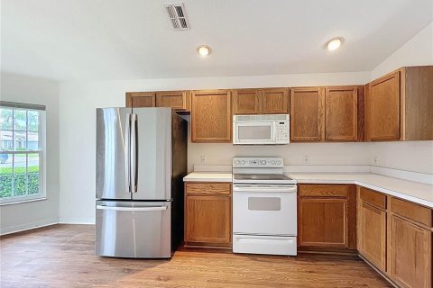 House in Hudson, Florida 3 bedrooms, 202.06 sq.m. № 1870744 - photo 10