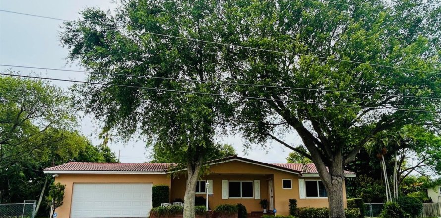 Casa en Palmetto Bay, Florida 3 dormitorios, 166.85 m2 № 1893324