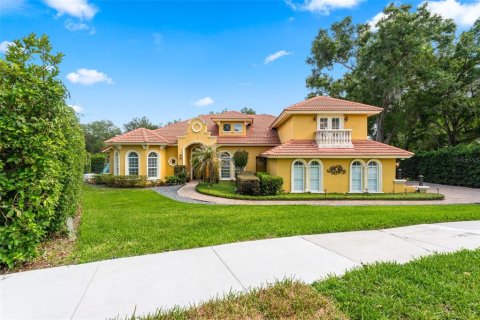 Villa ou maison à vendre à Longwood, Floride: 4 chambres, 353.96 m2 № 2362666 - photo 2