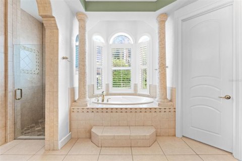 Villa ou maison à vendre à Longwood, Floride: 4 chambres, 353.96 m2 № 2362666 - photo 27