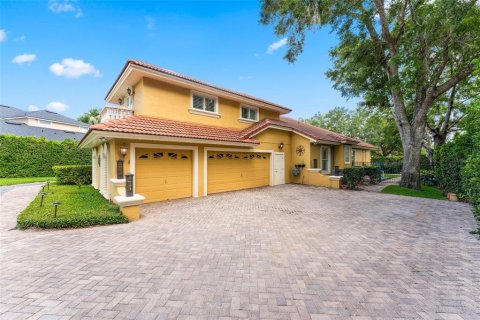 Villa ou maison à vendre à Longwood, Floride: 4 chambres, 353.96 m2 № 2362666 - photo 5