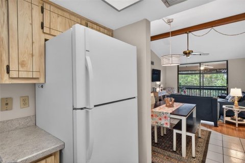 Condo in Fort Myers, Florida, 2 bedrooms  № 2102156 - photo 12