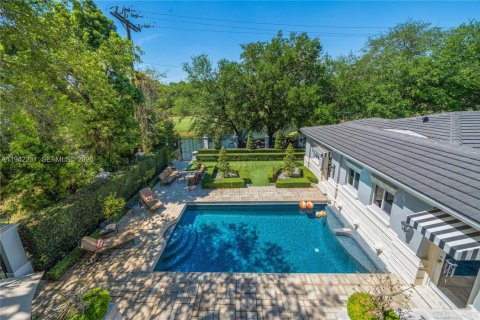 Casa en venta en Coral Gables, Florida, 6 dormitorios, 692.21 m2 № 2004261 - foto 23