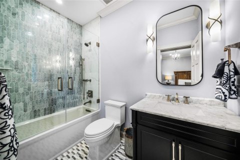 Casa en venta en Coral Gables, Florida, 6 dormitorios, 692.21 m2 № 2004261 - foto 30