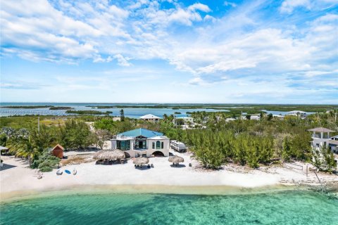 Hotel in Big Pine Key, Florida № 1895302 - photo 1