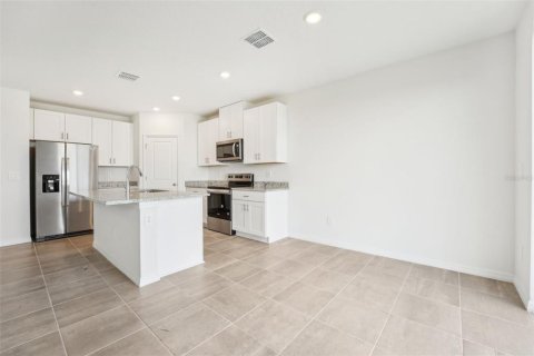 House in Brooksville, Florida 3 bedrooms, 138.52 sq.m. № 1643371 - photo 2