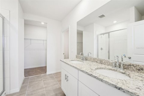 House in Brooksville, Florida 3 bedrooms, 138.52 sq.m. № 1643371 - photo 9