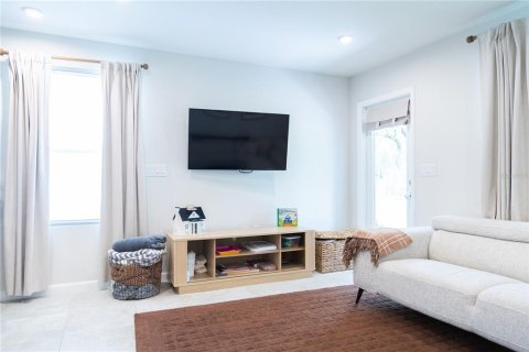 Touwnhouse à vendre à New Port Richey, Floride: 3 chambres, 133.04 m2 № 2355891 - photo 11