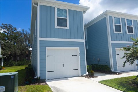 Townhouse in New Port Richey, Florida 3 bedrooms, 133.04 sq.m. № 2355891