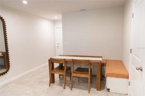 Touwnhouse à vendre à New Port Richey, Floride: 3 chambres, 133.04 m2 № 2355891 - photo 6