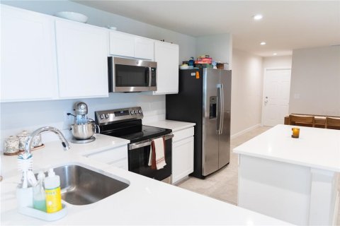 Touwnhouse à vendre à New Port Richey, Floride: 3 chambres, 133.04 m2 № 2355891 - photo 5
