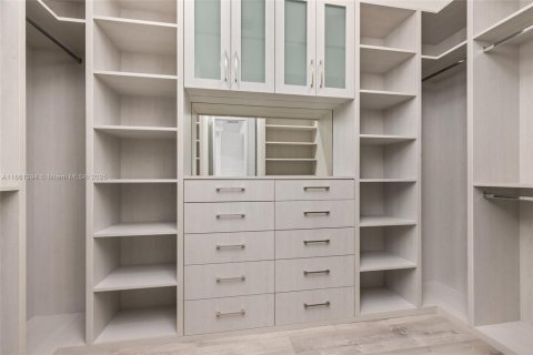 Villa ou maison à vendre à Davie, Floride: 5 chambres, 378.48 m2 № 1977577 - photo 29