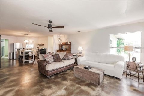 Casa en venta en Arcadia, Florida, 2 dormitorios, 158.86 m2 № 1813779 - foto 9