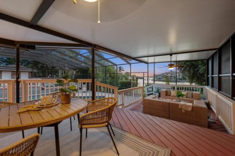 Villa ou maison à vendre à Largo, Floride: 5 chambres, 444.63 m2 № 2224361 - photo 27