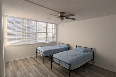 Appartement à louer à North Miami Beach, Floride: 1 chambre, 72.46 m2 № 2385102 - photo 11