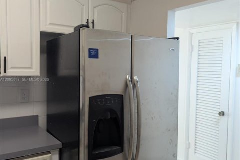 Appartement à louer à North Miami Beach, Floride: 1 chambre, 72.46 m2 № 2385102 - photo 7