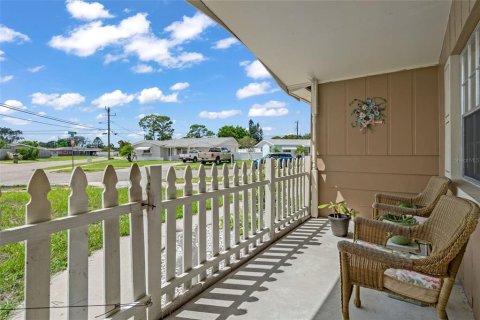 Casa en venta en Holiday, Florida, 2 dormitorios, 96.25 m2 № 2377496 - foto 5
