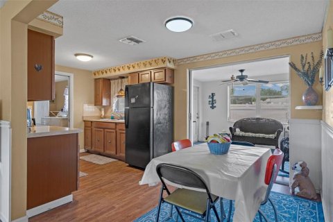 Casa en venta en Holiday, Florida, 2 dormitorios, 96.25 m2 № 2377496 - foto 12