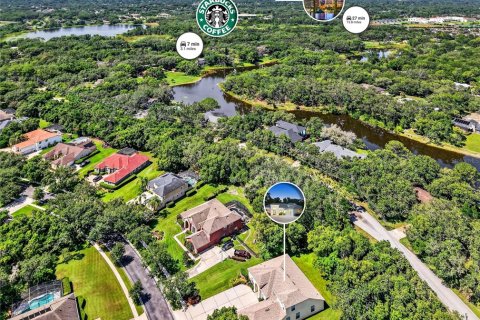 House in Winter Springs, Florida 5 bedrooms, 307.04 sq.m. № 1888512 - photo 13