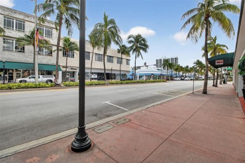 Propiedad comercial en venta en Miami Beach, Florida № 2158561 - foto 13