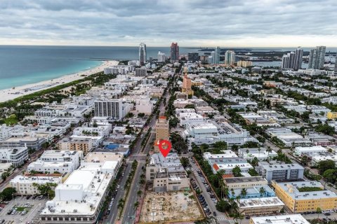 Propiedad comercial en venta en Miami Beach, Florida № 2158561 - foto 8