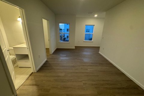 Adosado en venta en Orlando, Florida, 3 dormitorios, 156.73 m2 № 2205123 - foto 7
