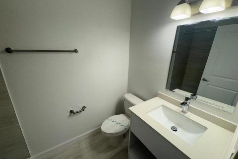 Adosado en venta en Orlando, Florida, 3 dormitorios, 156.73 m2 № 2205123 - foto 12