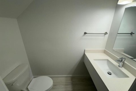 Adosado en venta en Orlando, Florida, 3 dormitorios, 156.73 m2 № 2205123 - foto 15