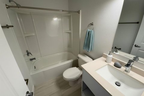 Adosado en venta en Orlando, Florida, 3 dormitorios, 156.73 m2 № 2205123 - foto 8