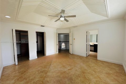 House in Wellington, Florida 4 bedrooms, 195.47 sq.m. № 1836239 - photo 9