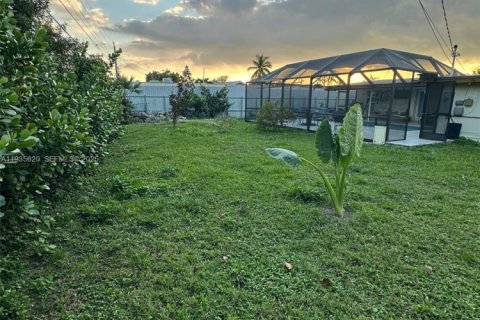 Casa en venta en Cutler Bay, Florida, 3 dormitorios, 93.65 m2 № 1993741 - foto 18