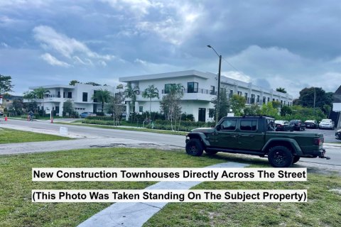 Casa en venta en Hollywood, Florida, 3 dormitorios, 133.78 m2 № 2274474 - foto 11