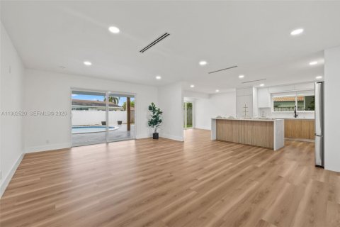 Casa en venta en Boca Raton, Florida, 3 dormitorios, 139.73 m2 № 2046604 - foto 3