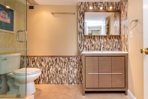 Condominio en alquiler en Hollywood, Florida, 1 dormitorio, 86.21 m2 № 2054847 - foto 9